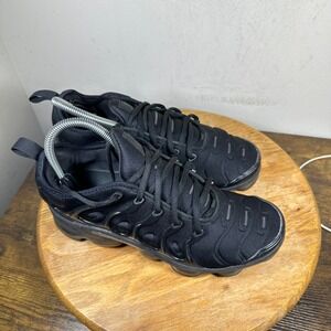 Nike Air VaporMax Plus Triple Black Womens Sneakers DH1063-001 Black Size 9